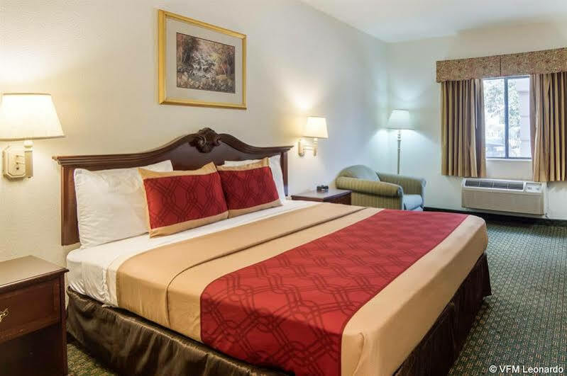 Econo Lodge Weatherford Eksteriør bilde